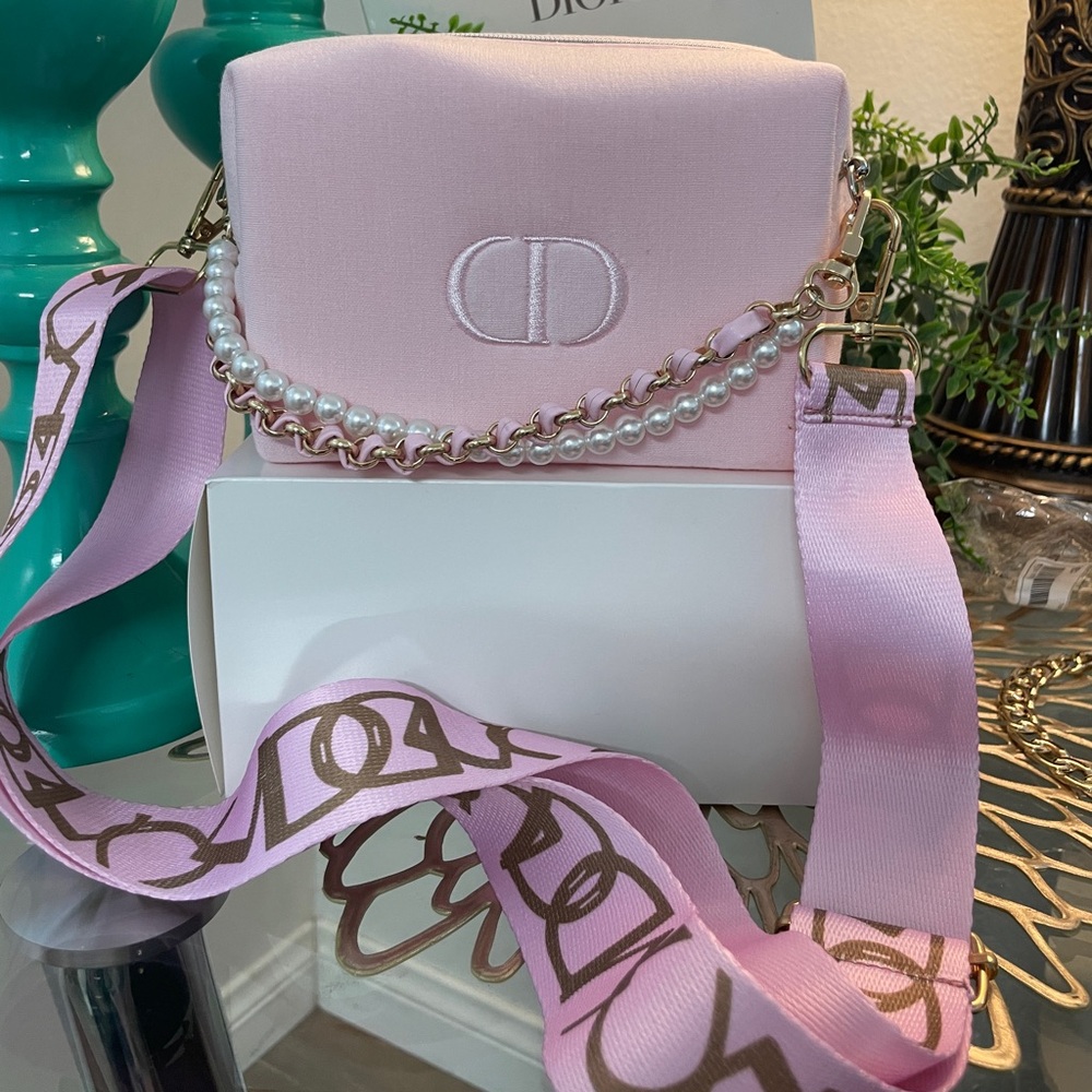 Dior - Picture 13 of 13